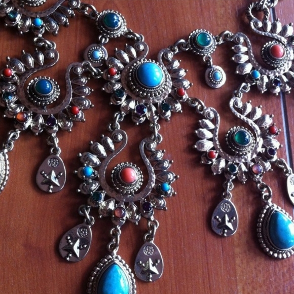 Turquoise With Accented Gems, Necklace & Earring Set, EUC - Picture 4 of 6